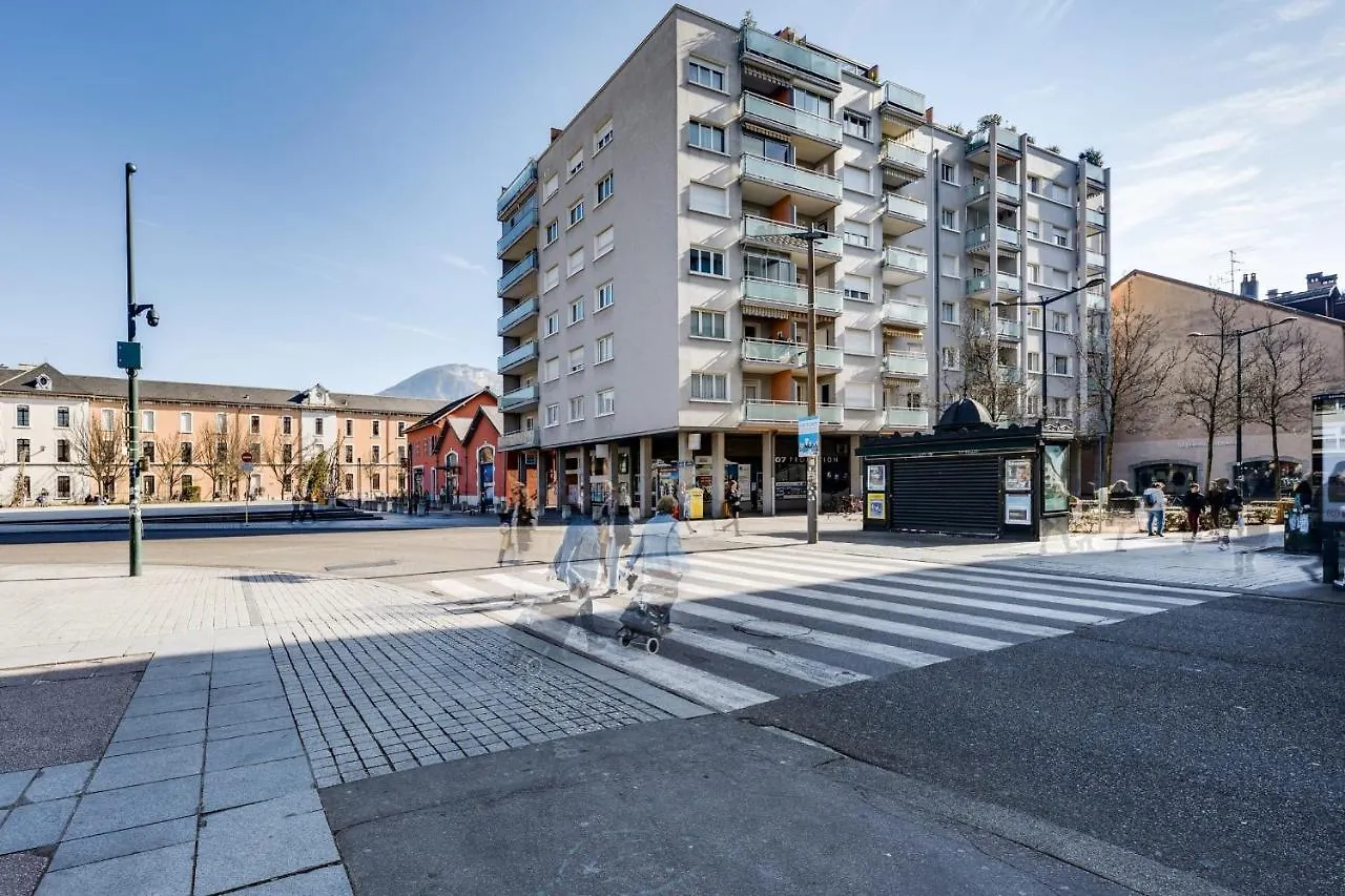 Le Carnot 68 - Beautiful T2 In The City Centre And Close To The Lake Annecy 0*,
